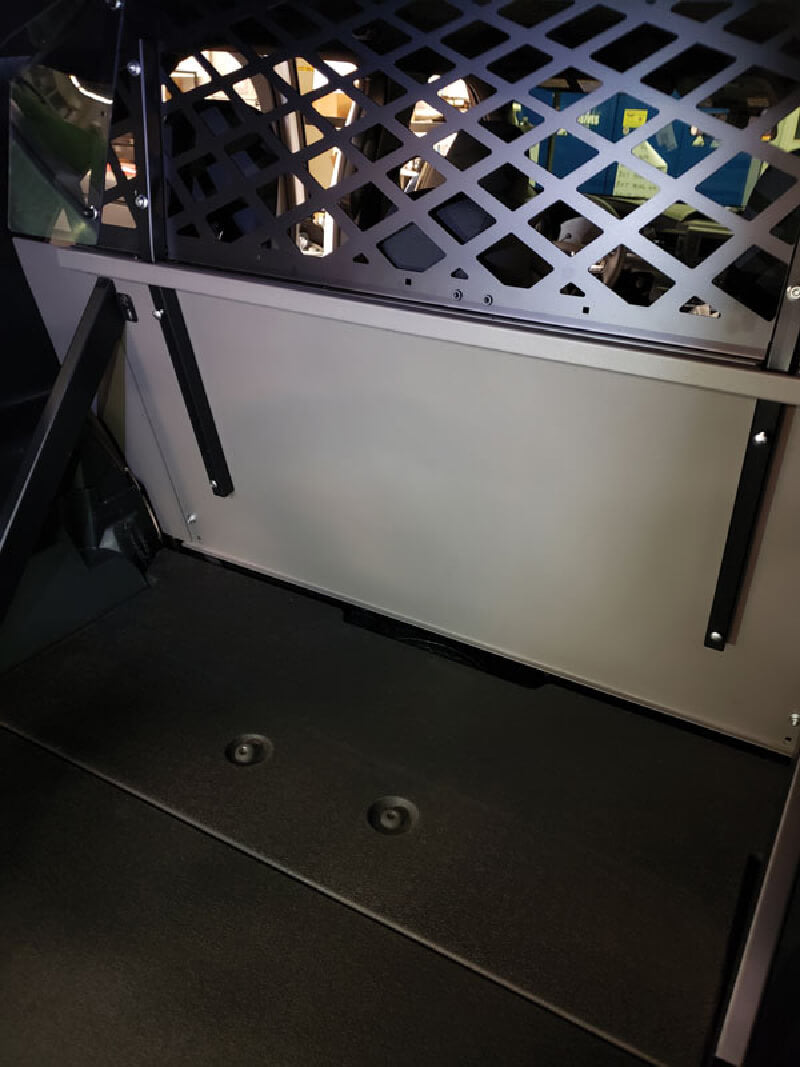 CB4 Cargo Barrier, Side-Curtain-Airbag Compliant (Ford PI Utility 2020+)